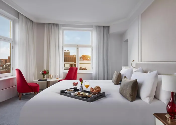 Tivoli Doelen Amsterdam Hotel