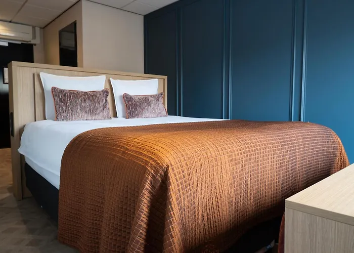 Hotel Sebastians