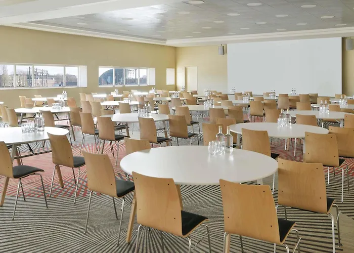 Moevenpick Hotel Amsterdam City Centre